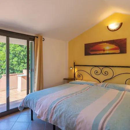 Апартаменты Oleandro - Vlo202 By Interhome