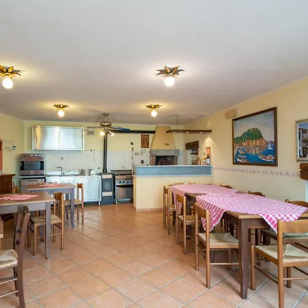 Oleandro - Vlo202 By Interhome * Lecchiore